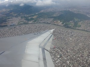 082 0001 Ecuador - Flug nach Galapagos - San Cristobal - Guayaquil