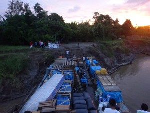 103 0101 Peru - Bootsfahrt Iquitos nach Yurimaguas